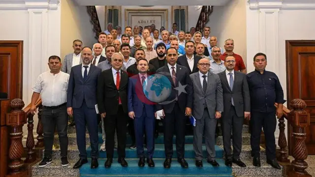 Vazir Gürlek Erdemli delegatsiyasini qabul qildi