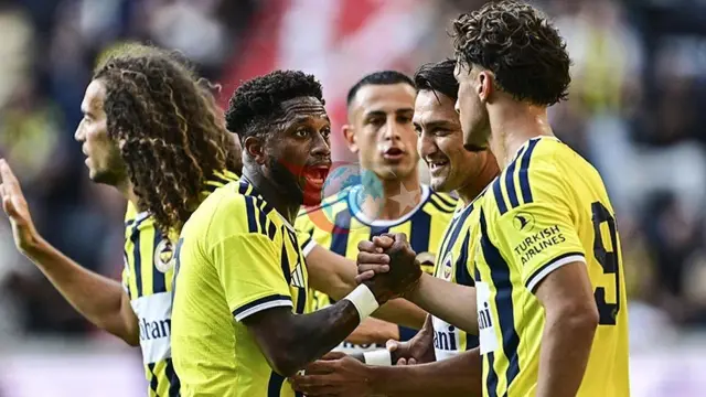 Fənərbaxça Avstriya düşərgəsinə qol yağışı ilə başladı: Admira Vakerə 5-0 hesabı ilə qalib gəldi