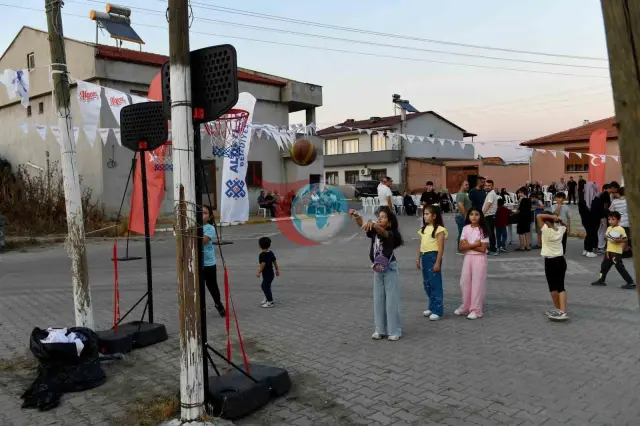 Altıeylül’de Kırsalda Yaz Akşamları Rüzgarı: İkinci Durak Yakupköy Oldu