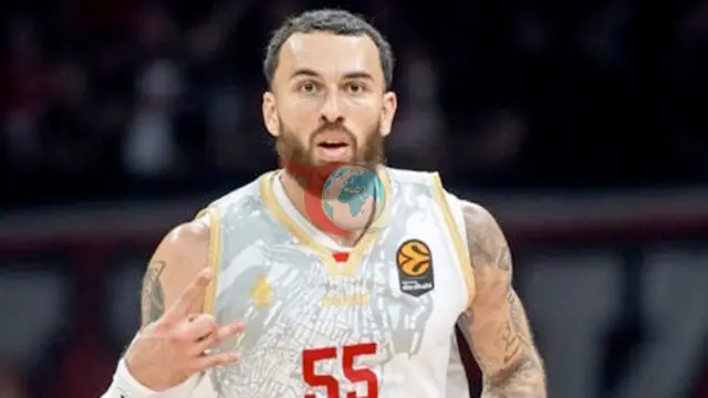 Anadolu Efes Yılın Transfer Bombasını Patlattı: EuroLeague Efsanesi Mike James İstanbul'da!
