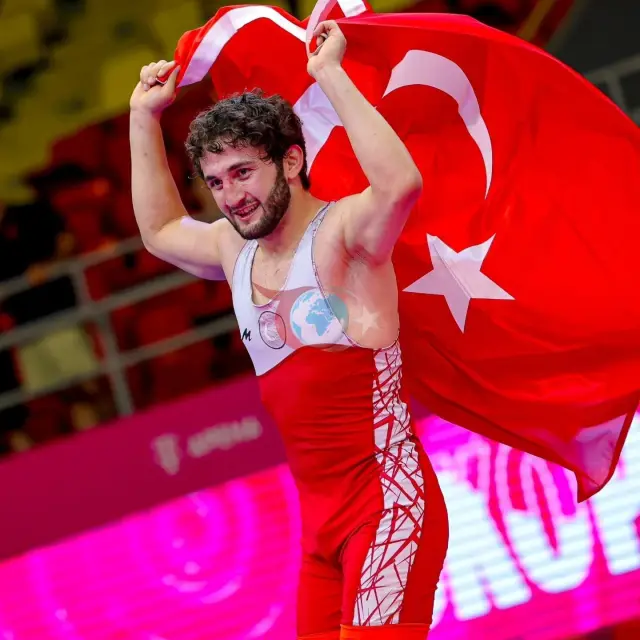 Milli Güreşçi Salih Yusuf Yazıcı U20 Avrupa Şampiyonu Oldu