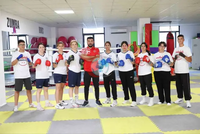 Denizlili Boksörler Türkiye Şampiyonası İçin Ringe Çıkıyor: Merkezefendi’nin Yıldızları Amasya Yolcusu