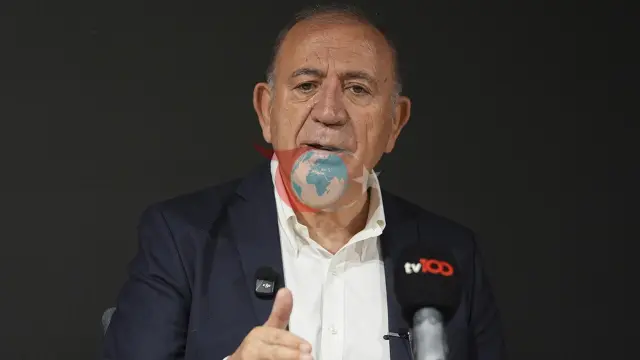 Gürsel Tekin'den Özgür Çelik'e Canlı Yayın Meydan Okuması: "Aziz İhsan Aktaş ile İlişkiniz Var mı?"