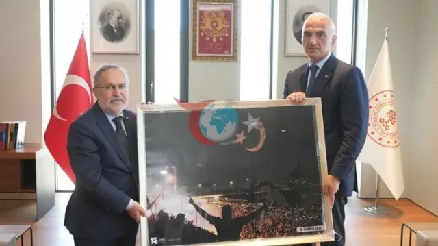 Vazir Ersoy AKMda 15-iyul kuni Uyushma delegatsiyasiga mezbonlik qildi: "Milliy xotirani tirik saqlash bizning umumiy mas'uliyatimiz"