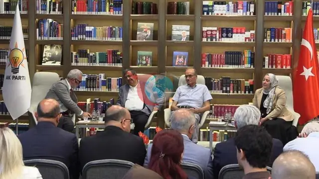Anqarada Erdem Bayazitga sodiqlik: "Yetti go'zal odam" ning etakchi nomi kutubxona suhbatlarida esga olindi