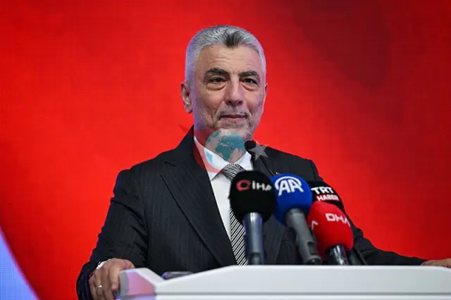Türkiye-Mısır Ticaretinde Dev Hedef: Bakan Bolat 15 Milyar Doları İşaret Etti