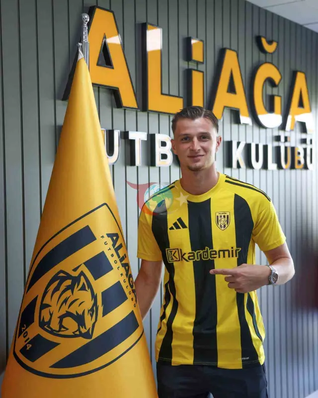 Aliağa FK'da Transfer Hareketliliği: Eren Tunalı İmzayı Attı, İki İsimle Yollar Ayrıldı