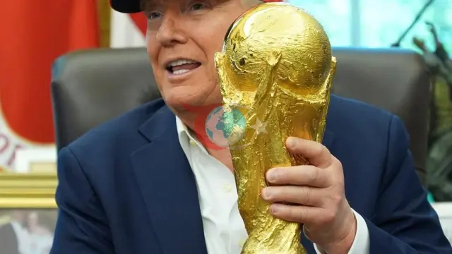 Jahon kubogi finalida Donald Tramp uchun o'q o'tkazmaydigan oynali maxsus himoya!
