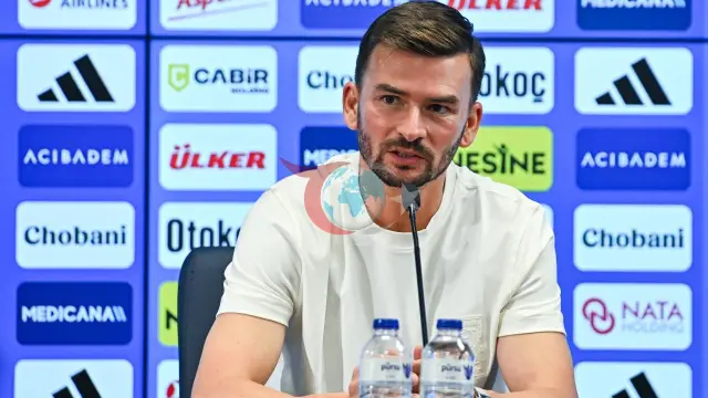 Qornik Zabrzenin baş məşqçisi Qasparikdən İsmayıl Kartal etirafı: "O, Avropanın ən yaxşılarından biri olacaq"