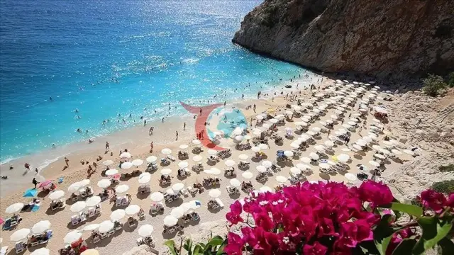 Yurt İçi Turizmde Erken Rekor: Harcamalar İlk Çeyrekte 102 Milyar TL'yi Aşarak Zirve Yaptı