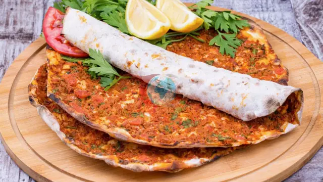 Ауыл шаруашылығы және орман шаруашылығы министрлігі жалған тағамдарды әшкереледі: Лахмакун, кәуап және сүт өнімдерінен үлкен пайда!
