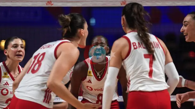 Filenin Sultanları Yarı Finalde! Kanada’yı Deviren Milli Takım Çin’de Devleşti