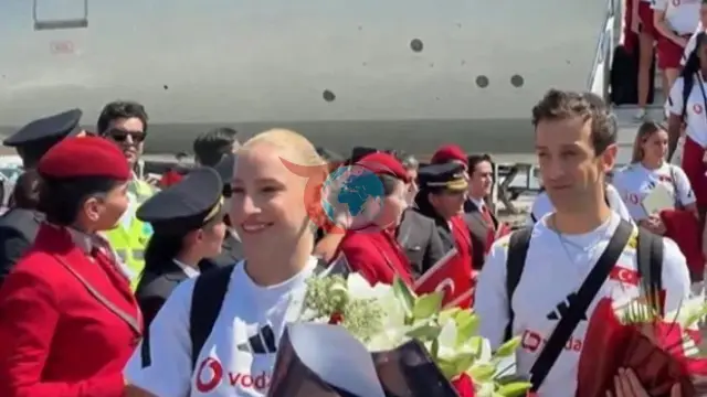 Filenin Sultanları Yurda Döndü: 2026 FIVB Milletler Ligi Şampiyonu Türkiye'de Coşkuyla Karşılandı