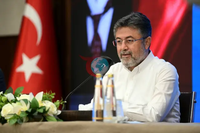Türkiye'nin Su Geleceği İçin Tarihi Adım: Bakan Yumaklı 2030 Su Ayak İzi Hedeflerini Açıkladı
