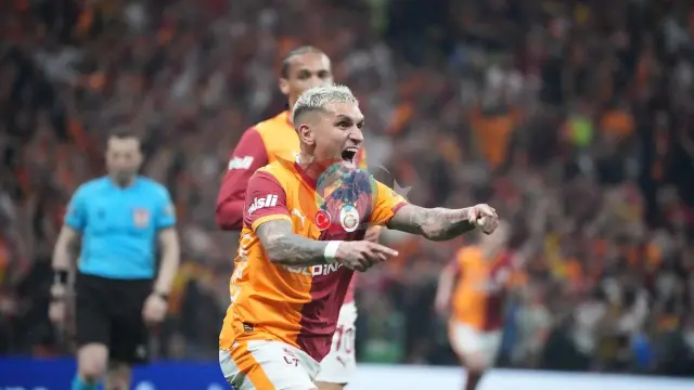 Galatasaray'da Lucas Torreira Depremi: Yumruklu Saldırı Sonrası Radikal Ayrılık Kararı!