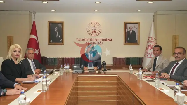 İstanbul 2027 UNESCO Zirvesine Hazırlanıyor: Bakan Ersoy Büyük Buluşmanın Startını Verdi