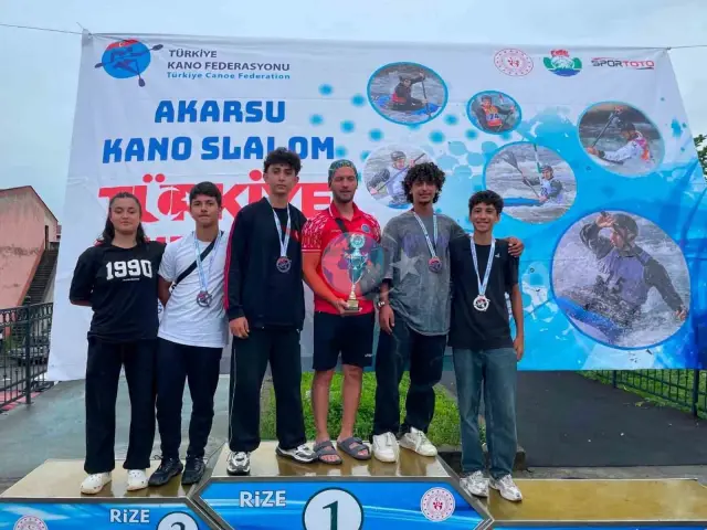 Ərzincanlı kanoeçilər Rizəni basdı: Türkiyə çempionatından 4 medalla qayıtdılar