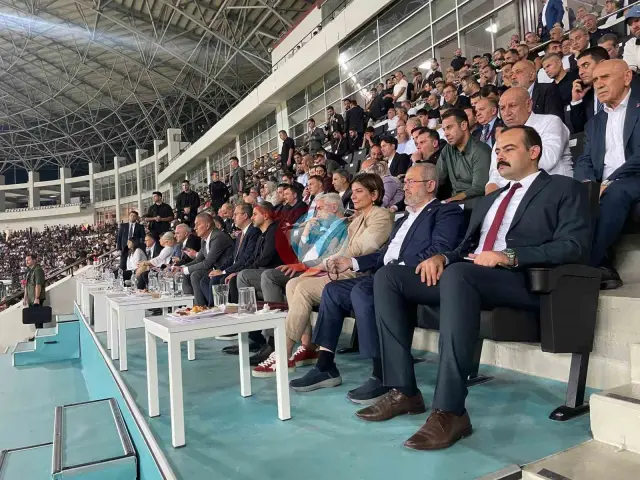 Губернатордун орун басары Айдын спорттун бириктирүүчү күчүн баса белгиледи: «Достук жана бир туугандык ар дайым узун болсун»