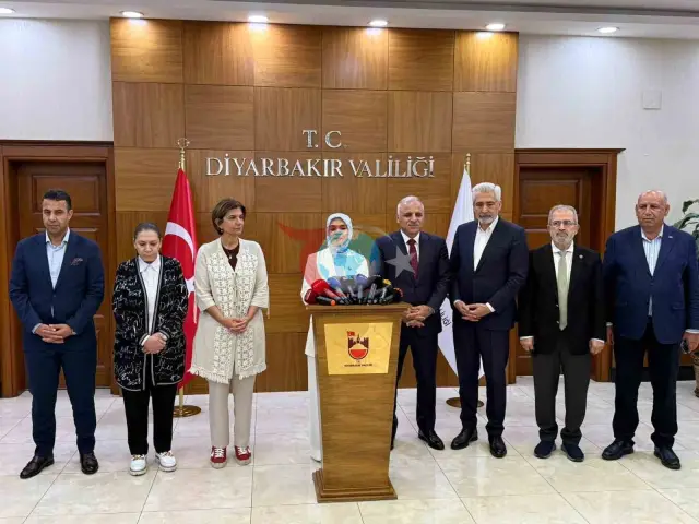 Bakan Göktaş Diyarbakır'dan Seslendi: "Terör Bu Topraklarda En Çok Aileleri Vurdu"