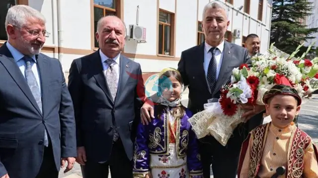 Vazir O'mer Bolat Chorumda xushxabar berdi: Savdogarlar uchun katta moliyaviy yordam va iqtisodiy o'sish maqsadlari