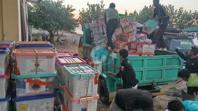 İndoneziyada 7,7 bal gücündə zəlzələdə can itkisi artdı: Ölənlərin sayı 68-ə yüksəldi