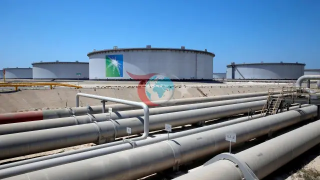 Yemenli Husiler Suudi Arabistan'ın Dev Enerji Tesisi Aramco'yu İHA'larla Vurdu