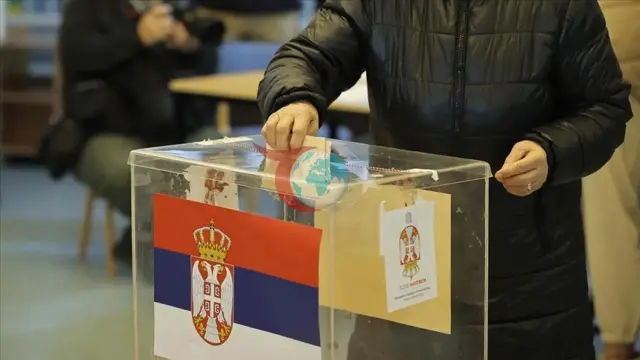 Sırbistan Erken Seçime Gidiyor: Cumhurbaşkanı Aleksandar Vucic Sandık Tarihini Açıkladı