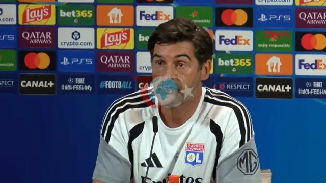 Lyon Teknik Direktörü Fonseca'dan Fenerbahçe Maçı Öncesi Tarihi Mesaj: "Kulüp Tarihini Yazmak İstiyoruz"