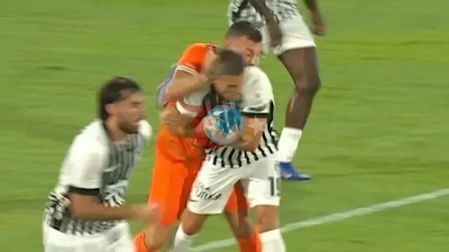 Fatih Doğan'dan Hakem Kararlarına Sert Tepki: "Bu Yumruk Türk Futboluna Atıldı!"