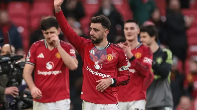 İngiltere'de Yılın Futbolcusu Bruno Fernandes Seçildi: PFA Ödülleri Sahiplerini Buldu