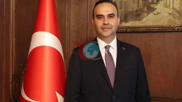 Bakan Kacır'dan Ahlat Mesajı: Büyük Türkiye Köklerinden Aldığı Güçle Yeniden Tarih Sahnesinde