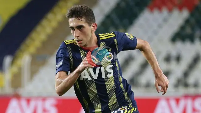 Ömer Faruk Beyaz Antalyaspor'da! Eski Fenerbahçeli Yıldız 2 Yıllık İmzayı Attı