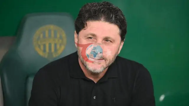 Trabzonspor'da Fatih Tekke Dönemi Sona Erdi: Ağır Yenilgi Sonrası Canlı Yayında İstifa!