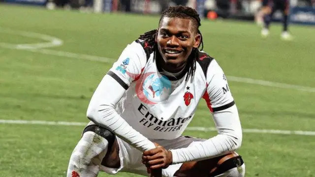 İlin transfer bombası partladı: Rafael Leao Milanı tərk edib Qalatasaray'a gəlir!