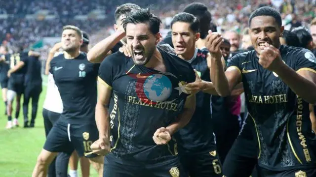 Amedspor Evinde Devleşti: Trabzonspor'u Son Nefeste Devirdi!
