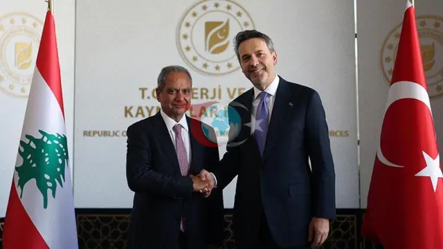 Türkiye ve Lübnan Arasında Enerji Köprüsü: Bakan Bayraktar, Lübnanlı Mevkidaşı Joseph Saddi ile Görüştü