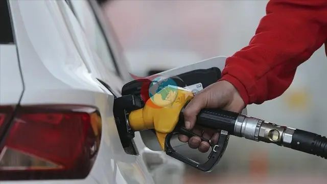 Akaryakıtta Tarihi Zam Kapıda: Motorin Fiyatları Tek Gecede Yüzde 10 Artıyor