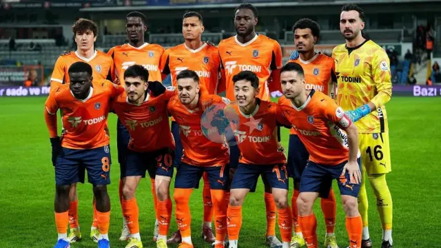 Başakşehir Galatasaray Karşısında Kötü Gidişata Son Vermek İstiyor