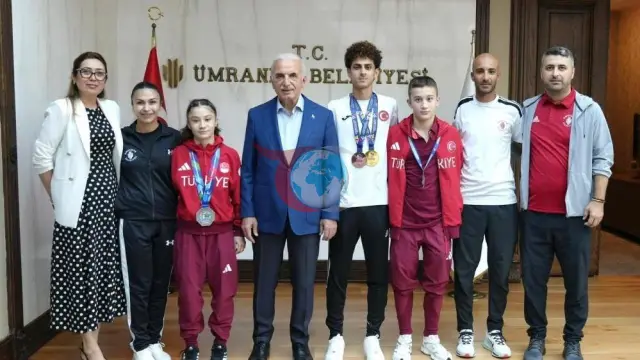 Ümraniyeli Milli Sporculardan Uluslararası Arenada Tarihi Madalya Yağmuru