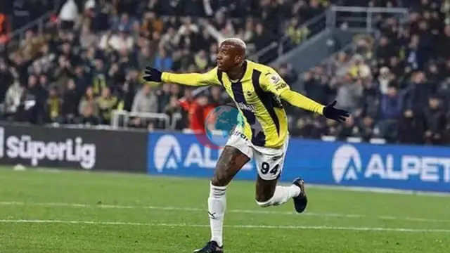 Son Dakika: Fenerbahçe Anderson Talisca ile Yollarını Ayırdı! Sözleşme Feshedildi