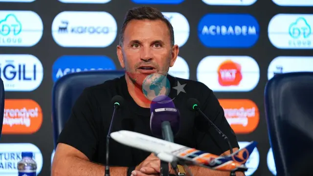 Okan Buruk'tan Sert Yabancı Kuralı Tepkisi: "Fenerbahçe Talisca'yı Bu Yüzden Gönderdi"