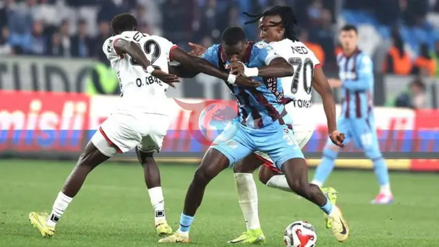 Trabzonspor ile Gençlerbirliği 75. Kez Karşı Karşıya: Papara Park'ta Kritik Randevu