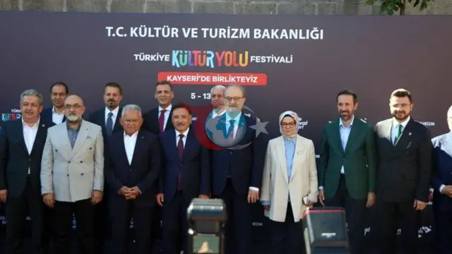 Kayseri Mədəniyyət Yolu Festivalı coşğuyla başladı: 9 gün sənət və zövq küləyi əsəcək