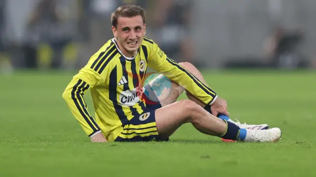 Ünlü Sanatçı Oğuzhan Koç'tan Kerem Aktürkoğlu'na Sert Tepki: "Galatasaray'da Olsan Kadro Dışı Kalırdın!"