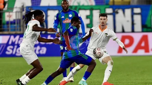 Alanyaspor Rize Deplasmanından Altın Değerinde 3 Puanla Dönüyor