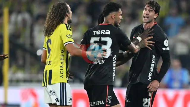 Süper Lig'de PFDK Sevkleri Açıklandı: Derbi Sonrası Vlahovic, Kerem Aktürkoğlu ve Aziz Yıldırım Disipline Gönderildi