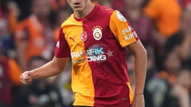 Galatasaray'ın Genç Yıldızı Aleksey Batrakov Devler Ligi'nde Sahne Almaya Hazırlanıyor: Hedef Sporting Lizbon!
