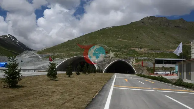 Türkiye'nin Dev Tünellerinden Tarihi Rekor: 881 Kilometreye Ulaşan Dev Yatırımla Milyonlarca Araç Güvenle Geçti