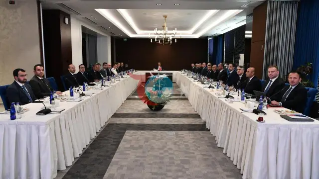 TUSAŞ'ta Kritik KAAN Zirvesi: Milli Muharip Uçak Projesinde Yeni Dönem Başlıyor
