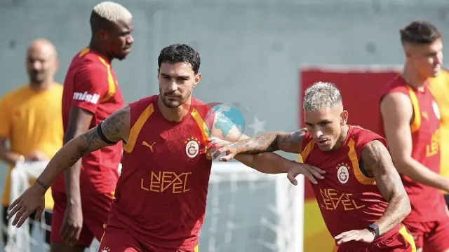 Galatasaray'da Sıcak Gelişme: Okan Buruk Kararını Verdi, Yıldız İsim Yolcu!